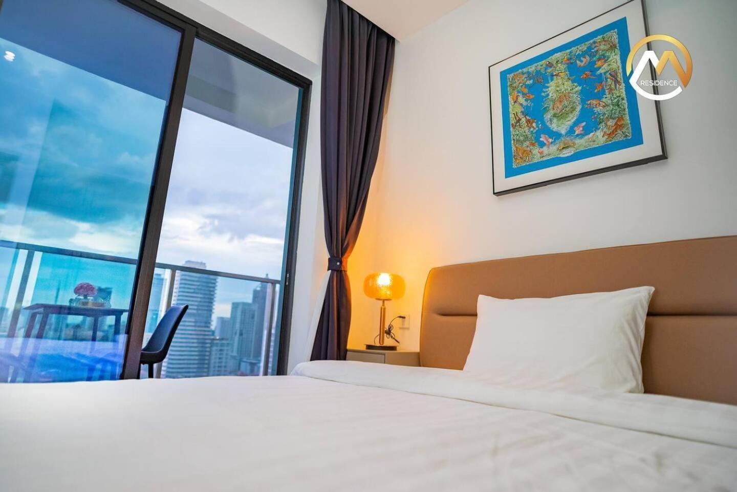 Hotel Serviced Apartments Top One Infinity Pool With View Of 360 Degree Phnom Penh Extérieur photo