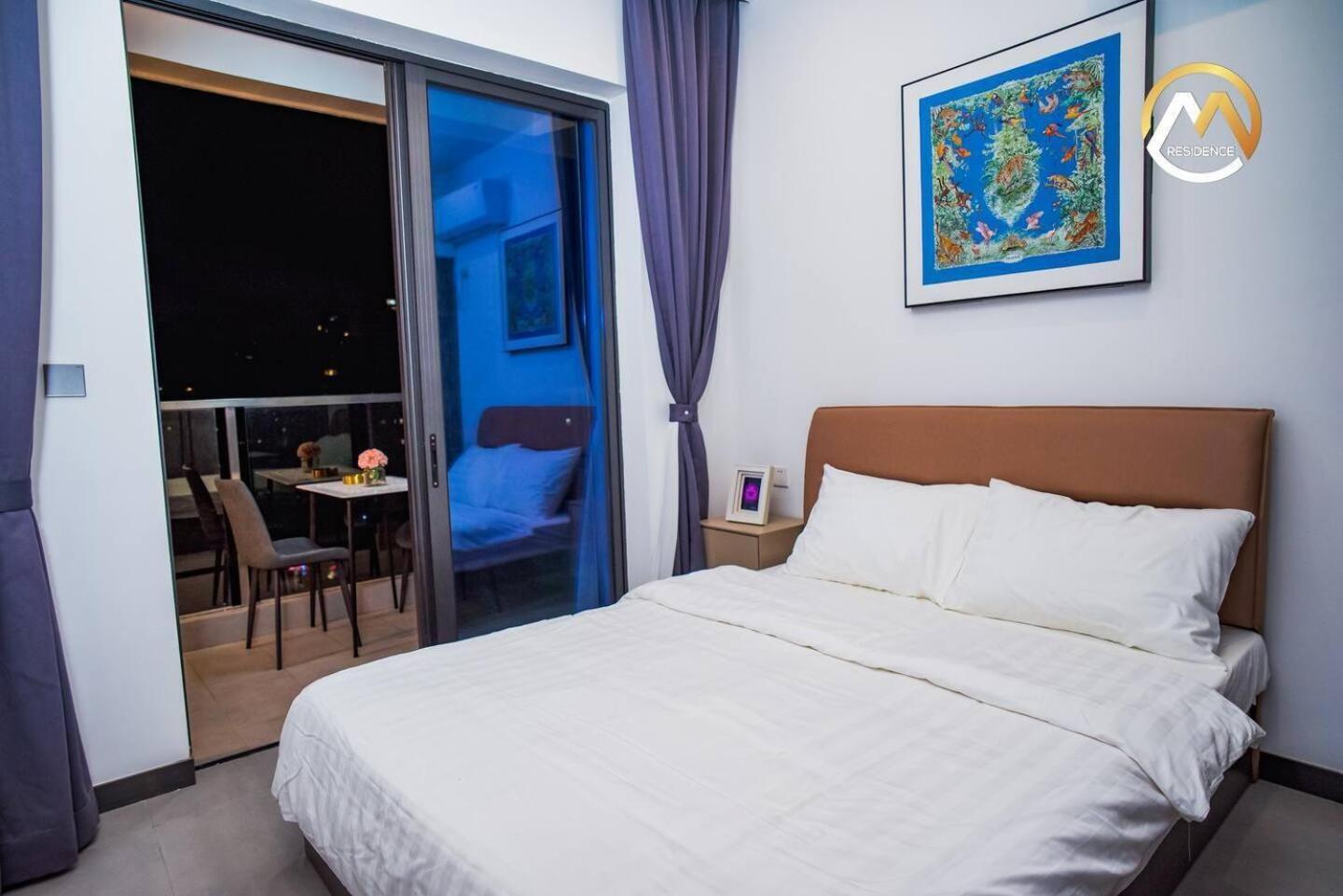Hotel Serviced Apartments Top One Infinity Pool With View Of 360 Degree Phnom Penh Extérieur photo