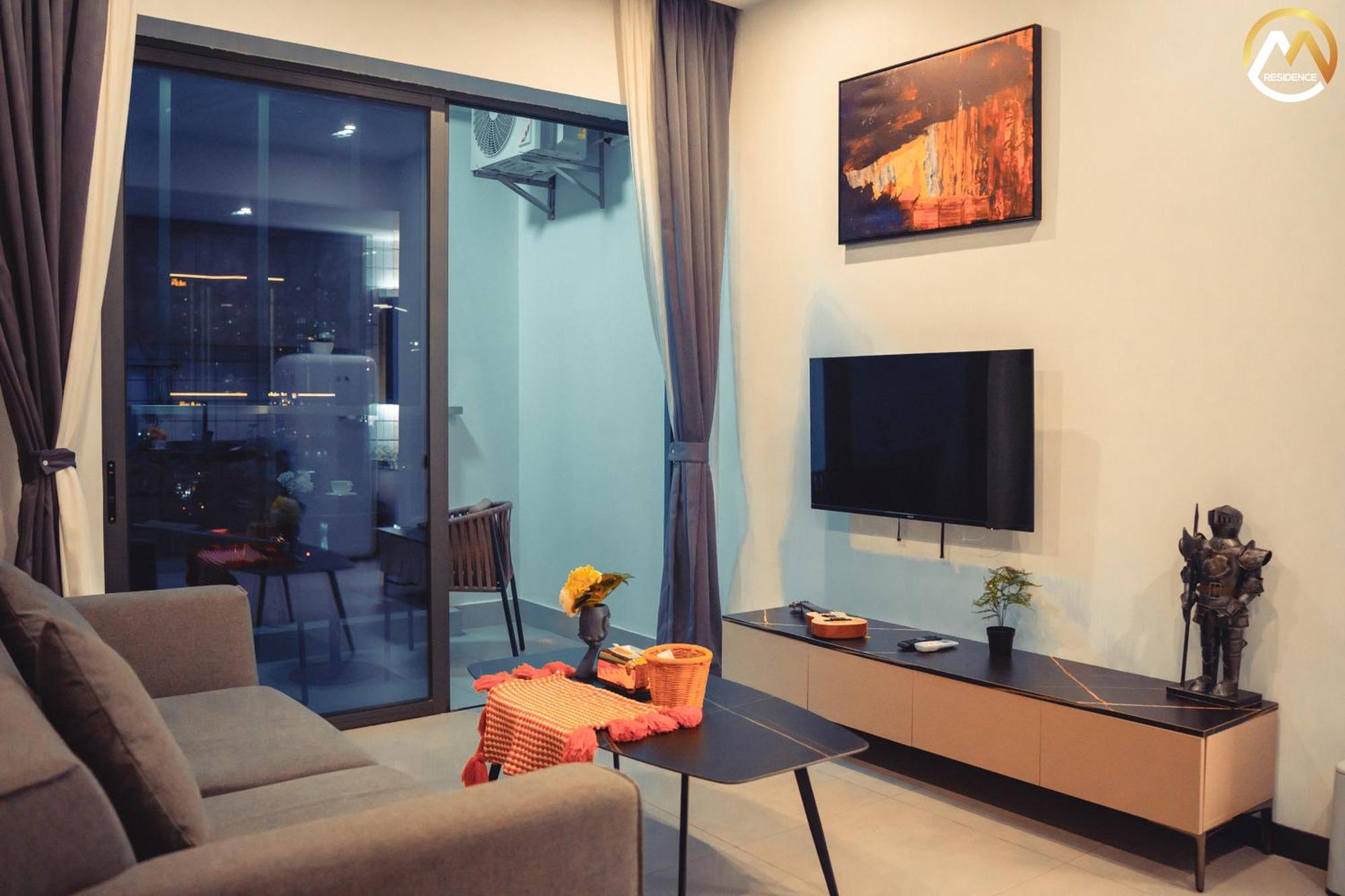 Hotel Serviced Apartments Top One Infinity Pool With View Of 360 Degree Phnom Penh Extérieur photo