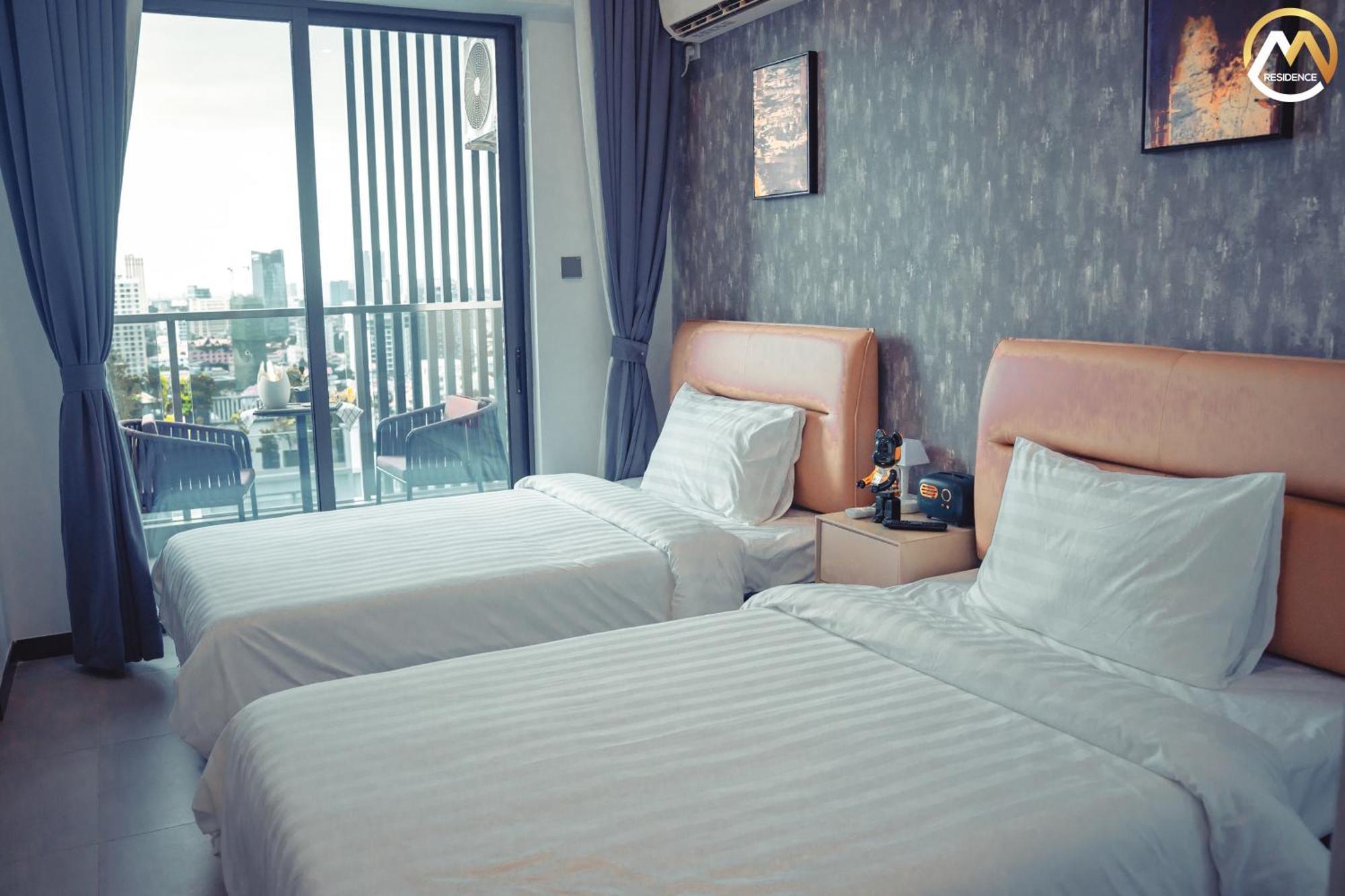 Hotel Serviced Apartments Top One Infinity Pool With View Of 360 Degree Phnom Penh Extérieur photo