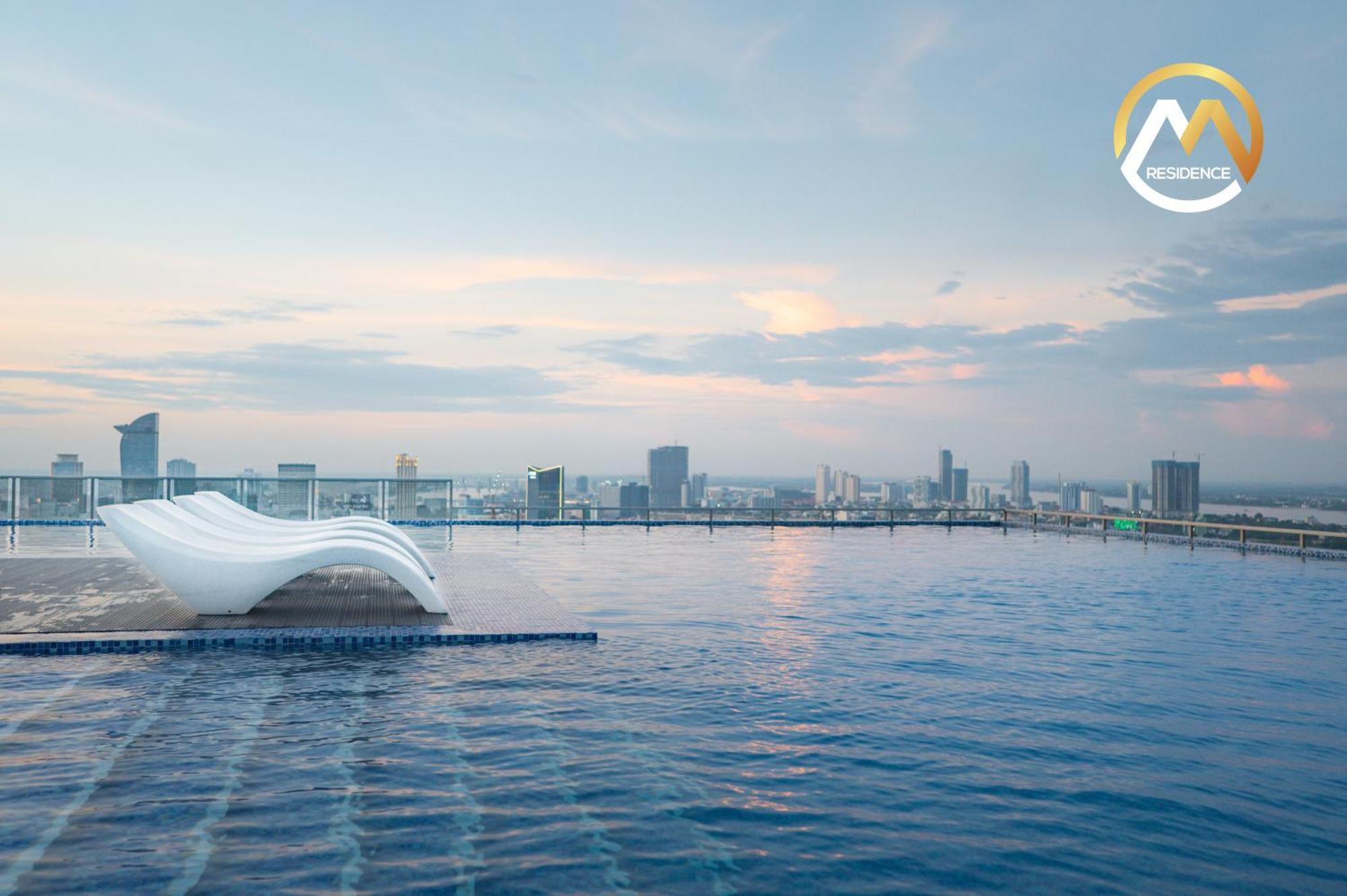 Hotel Serviced Apartments Top One Infinity Pool With View Of 360 Degree Phnom Penh Extérieur photo