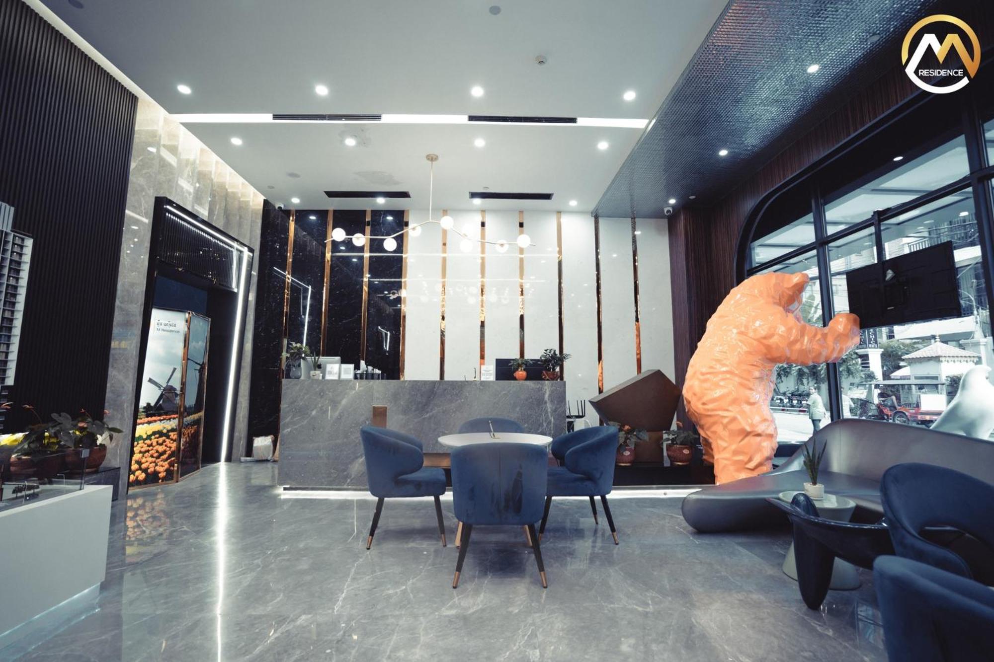 Hotel Serviced Apartments Top One Infinity Pool With View Of 360 Degree Phnom Penh Extérieur photo